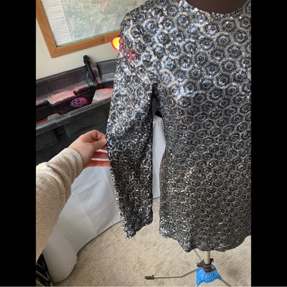 Slight A Line, Long Sleeve Sequin Dress, like new, very flattering! - Picture 3 of 8